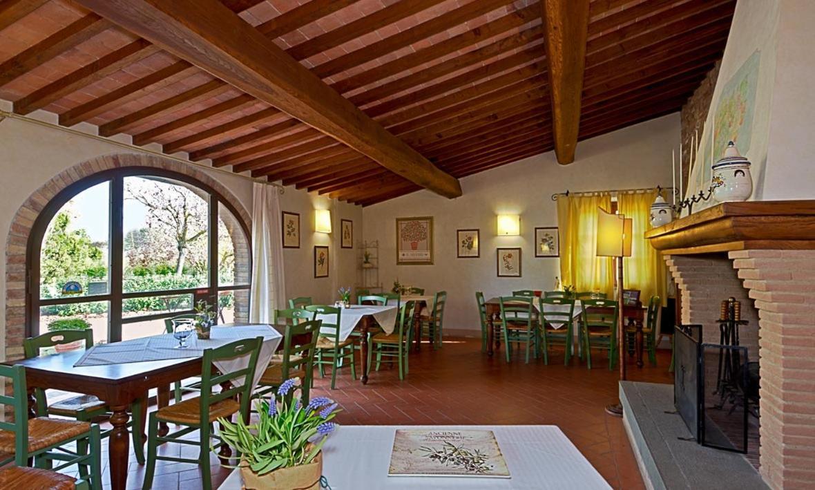 Agriturismo Il Selvino Terricciola Exteriör bild