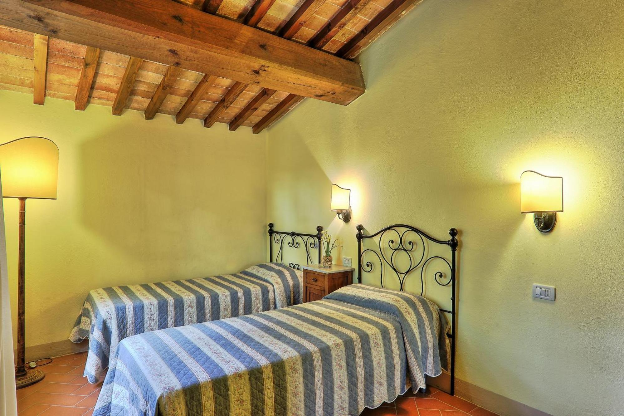 Agriturismo Il Selvino Terricciola Rum bild